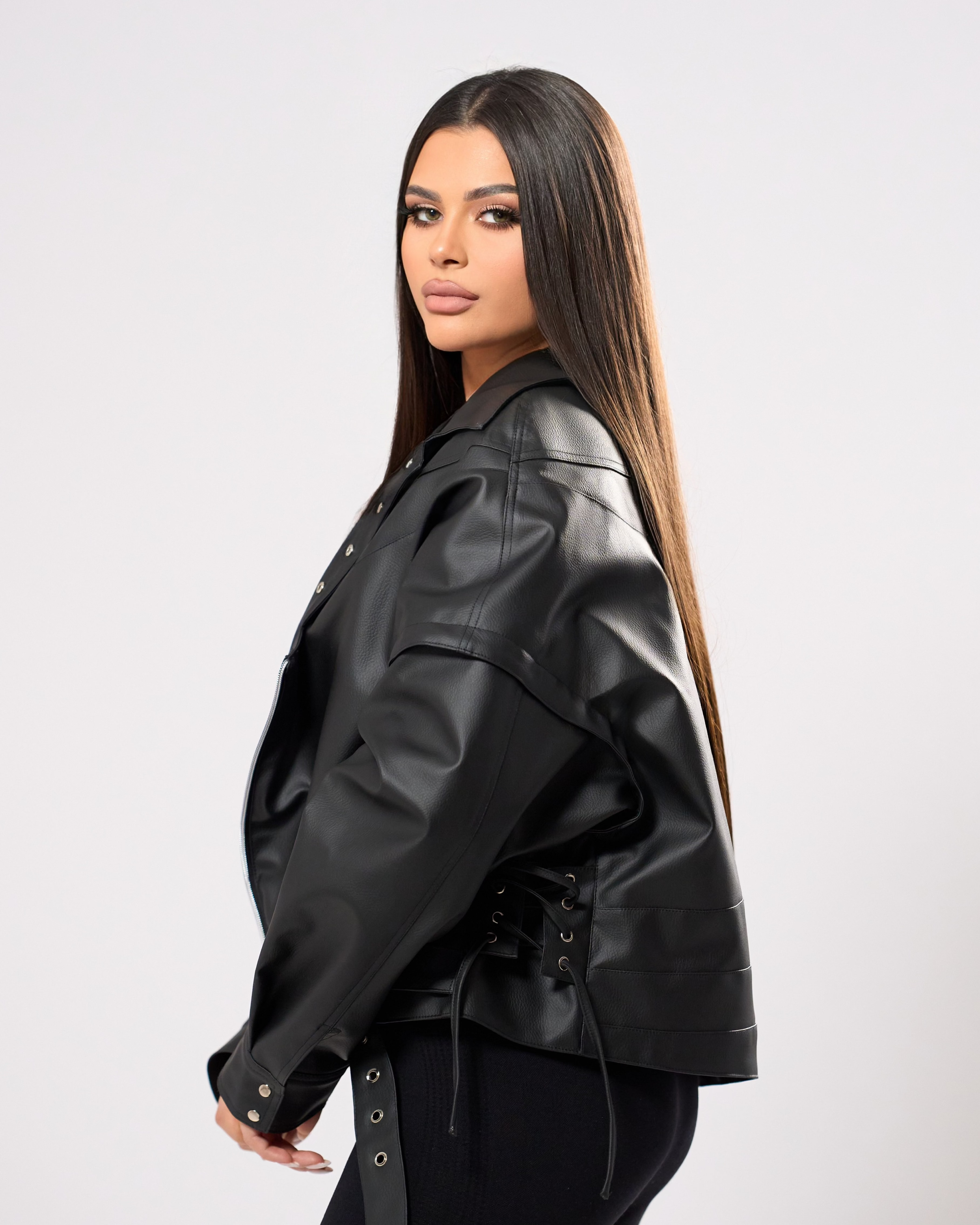 Jachete · Veste · Trenchuri · Cardigane